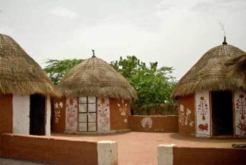 Family Getaway 2 Days Luni Vacation Package