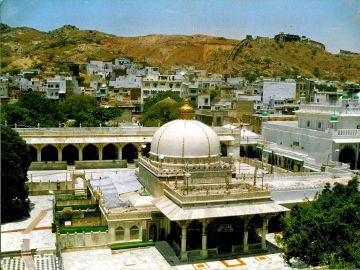 Beautiful 2 Days 1 Night Ajmer Forest Tour Package