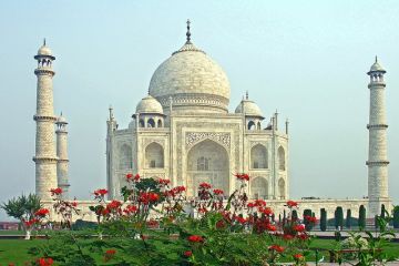 Family Getaway Agra Family Vacation Tour Package for 2 Days