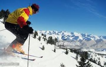 4 Days 3 Nights Manali Trek Holiday Package