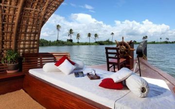 Heart-warming 2 Days 1 Night Alleppey Trip Package