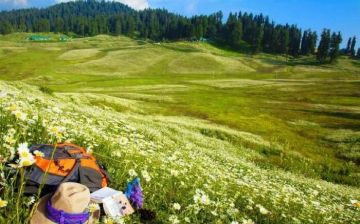 Ecstatic 2 Days 1 Night Gulmarg Adventure Trip Package