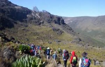 Family Getaway 5 Days Mount Kenya Tour Package