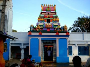 Family Getaway 2 Days 1 Night Hyderabad Shopping Vacation Package