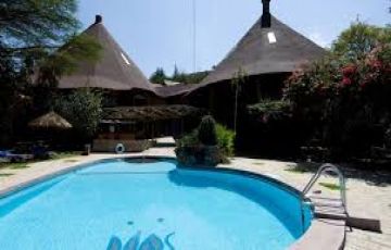 Family Getaway 10 Days Nairobi to Lake Nakuru Beach Tour Package