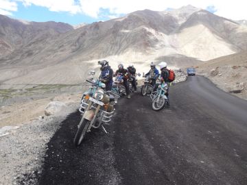 Beautiful 2 Days 1 Night Leh Hill Tour Package