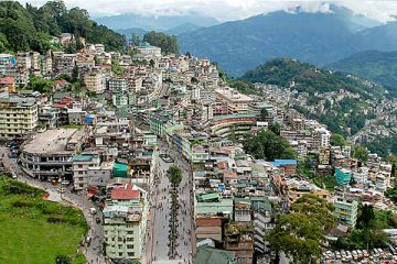 Family Getaway 6 Days Gangtok,PELLING to Gangtok Tour Package