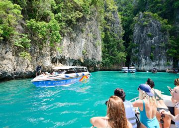 Memorable 5 Days Phuket Family Vacation Package
