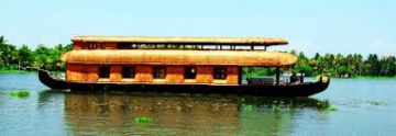 Beautiful Kerala Weekend Getaways Tour Package for 6 Days 5 Nights