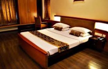 Beautiful 5 Days 4 Nights Bangalore Waterfall Tour Package