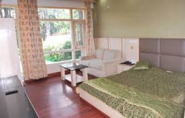 Experience 5 Days Delhi to Bangalore Family Trip Package