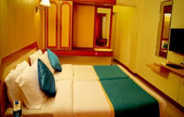 Best 5 Days 4 Nights Bangalore Friends Trip Package