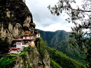 Amazing Bhutan Tour Package for 5 Days 4 Nights