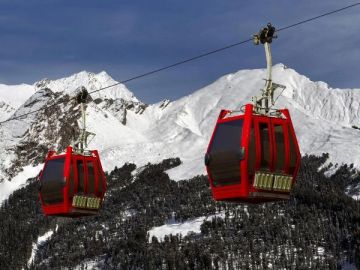 Amazing 5 Days Delhi to Manali Island Holiday Package