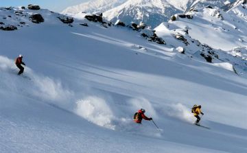 Amazing 5 Days Delhi to Manali Island Holiday Package