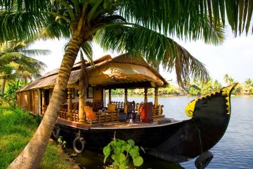 6 Days Cochin, Munnar, Alappuzha with Thekkady Trip Package