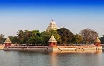 Ecstatic 5 Days 4 Nights Chennai Chidambaram Kumbakonam Tanjavur Madurai Friends Vacation Package