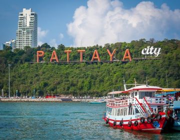 Beautiful 4 Days 3 Nights Pattaya Tour Package
