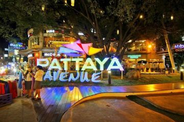 Beautiful 4 Days 3 Nights Pattaya Tour Package