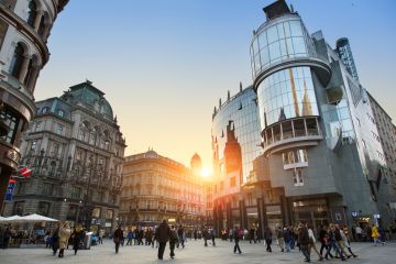 Beautiful 5 Days Europe to Prague Holiday Package