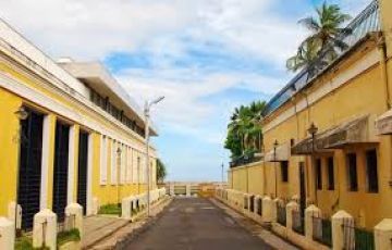 5 Days 4 Nights Chennai Mahabalipuram Pondicherry Chidambaram Luxury Vacation Package