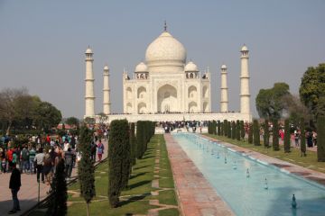 Amazing 3 Days 2 Nights Agra Hill Trip Package