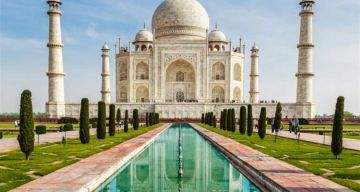 Heart-warming 3 Days 2 Nights Delhi Honeymoon Trip Package