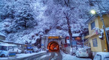 5 Days 4 Nights Delhi, Shimla, Kufri and Manali Wildlife Holiday Package