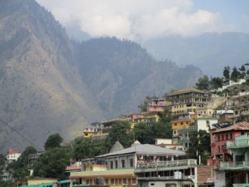 Amazing 5 Days Delhi Honeymoon Holiday Package