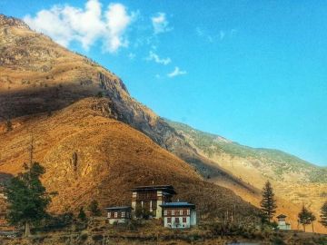 Pleasurable 6 Days Punakha Honeymoon Holiday Package