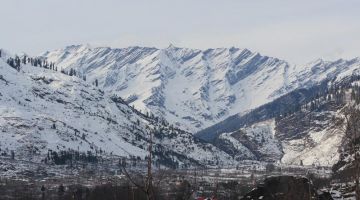 Best 4 Days Delhi to Manali Mountain Vacation Package