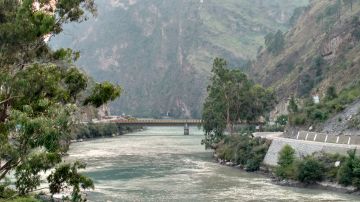 Heart-warming 3 Days Larji, Jalori Pass and Shanghar Valley Tour Package