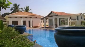 Experience 3 Days Mumbai to Goa Honeymoon Vacation Package