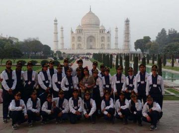 Experience 4 Days Delhi to Agra Fort Culture and Heritage Trip Package