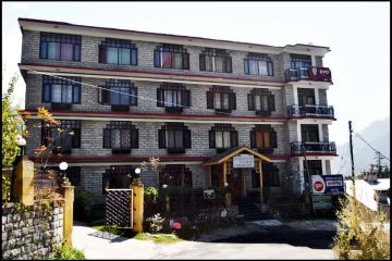 Amazing 6 Days 5 Nights Manla Trip Package