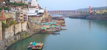 Pleasurable 4 Days Delhi to Madhya Pradesh Beach Tour Package