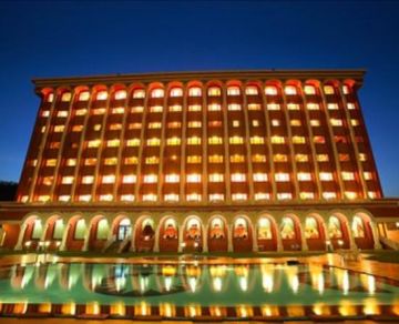 Family Getaway 4 Days Mumbai to Hyderabad Family Holiday Package