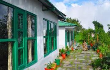 Best 4 Days Delhi to Auli Heritage Tour Holiday Package