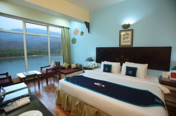Heart-warming 3 Days Rishikesh Family Trip Package
