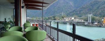 Rishikesh Water Activities Tour Package for 4 Days 3 Nights
