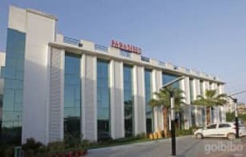 Amazing 4 Days Delhi to Jaipur Lake Holiday Package