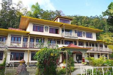 Beautiful 4 Days Sikkim Shopping Trip Package