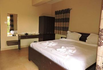 Magical 5 Days Delhi to Goa Tour Package