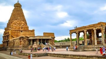 6 Days 5 Nights Madurai to Thanjavur Drive Holiday Package
