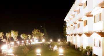 6 Days 5 Nights Shimla, Kufri, Jakhu with Manali Mountain Holiday Package