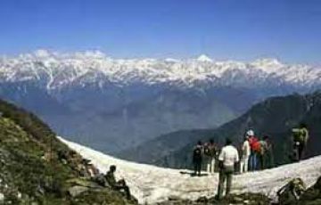 10 Days 9 Nights Delhi to Kufri Friends Holiday Package