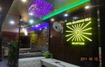 10 Days 9 Nights Delhi to Kufri Friends Holiday Package