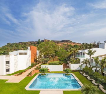 4 Days 3 Nights Delhi to Goa Honeymoon Holiday Package