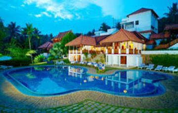 Experience Kerala Family Tour Package for 4 Days