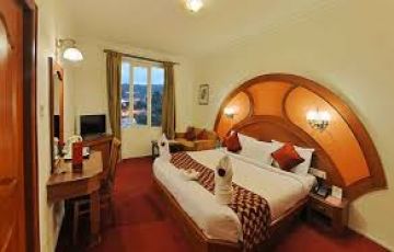 Experience 4 Days Delhi to Ooty Family Holiday Package